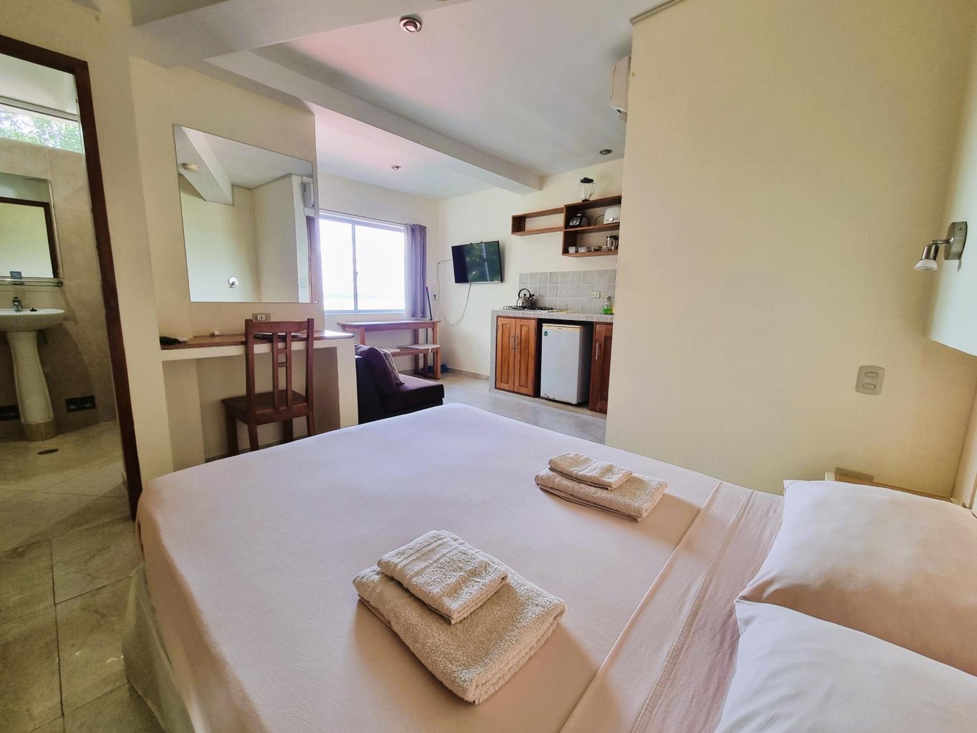Boulevard 251 Riverside Apartments Iquitos Quarto foto