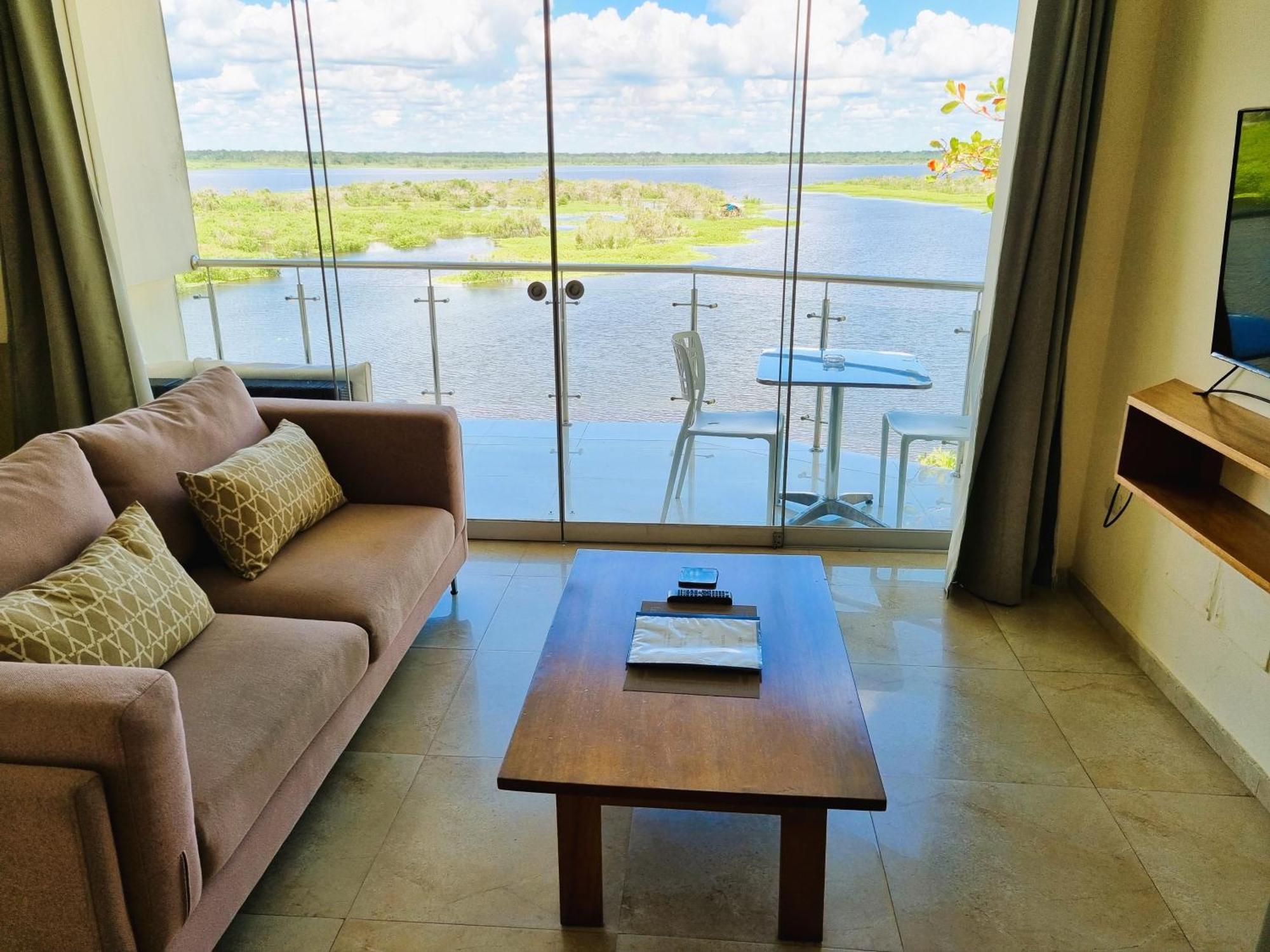 Boulevard 251 Riverside Apartments Iquitos Quarto foto